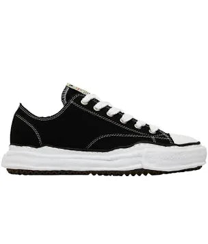 Shoes supplier